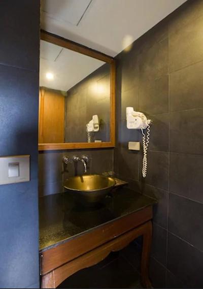 لمفو تری هاوس بوتیک هتل