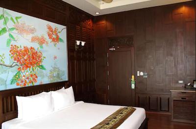 لمفو تری هاوس بوتیک هتل