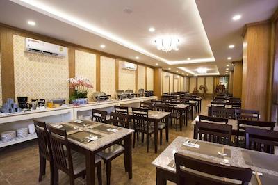 جی وای هتل لادپراو 35