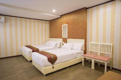 جی وای هتل لادپراو 35