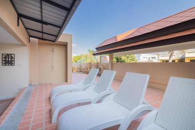 جی وای هتل لادپراو 35