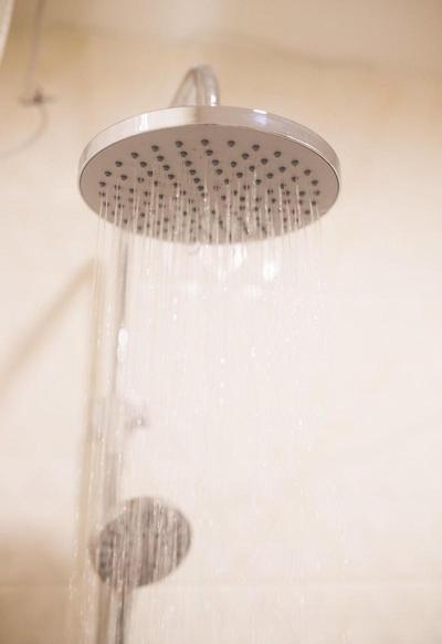 جی وای هتل لادپراو 35