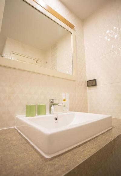 جی وای هتل لادپراو 35