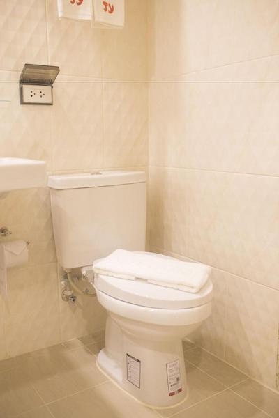 جی وای هتل لادپراو 35