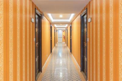 جی وای هتل لادپراو 35