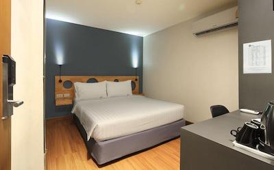 مای بد ستورن