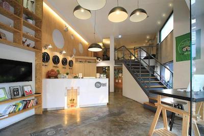 مای بد ستورن