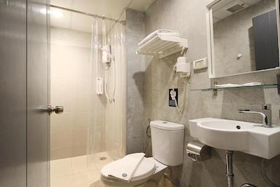 مای بد ستورن