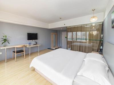 گرین تری الیانس شانگهای هونگ کیائو ریلوی استاتی