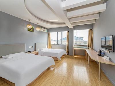 گرین تری الیانس شانگهای هونگ کیائو ریلوی استاتی