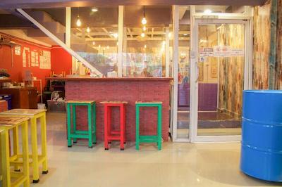 فان ون هاستل بانکوک