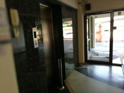 هوم پلیس رزیدنس