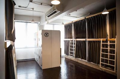 هاستل مووی لاج