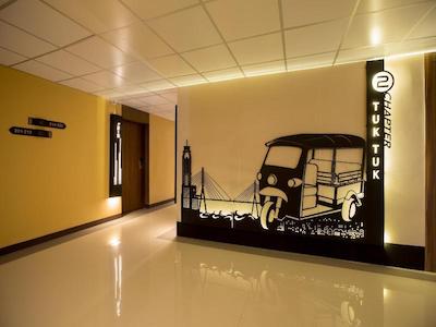 آچپتر هتل سوارنابومی