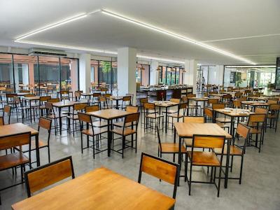 آچپتر هتل سوارنابومی