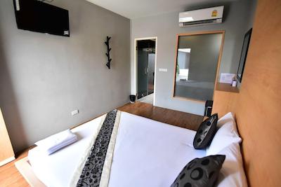 لاو باکس ریسورت