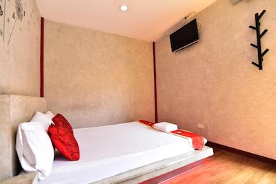 لاو باکس ریسورت