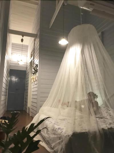 الهونگ یائووارات هاستل