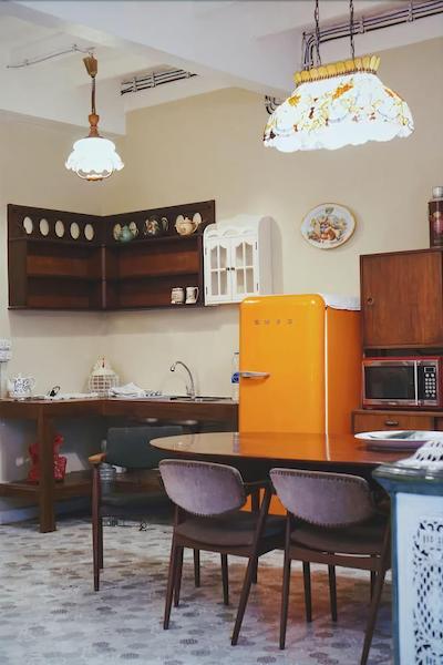 الهونگ یائووارات هاستل