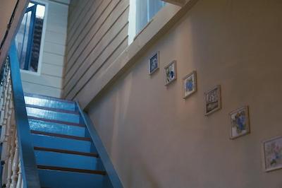 الهونگ یائووارات هاستل