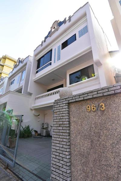 منگوستین بانکوک سوکهمویت