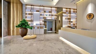 جی هتل شانگهای لوجیازویی پودان گ نان رود