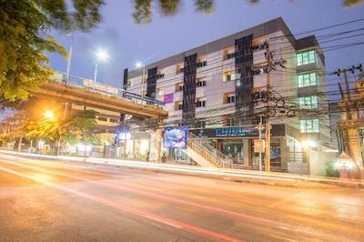 جی آر منشن آن نات 25