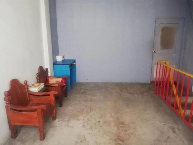 کوسوم 38 هاستل