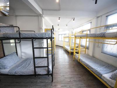 اوه بانکوک هاستل