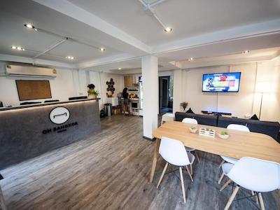 اوه بانکوک هاستل