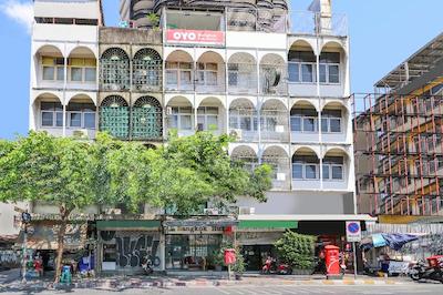 او وای او 688 بانکوک هاب هاستل