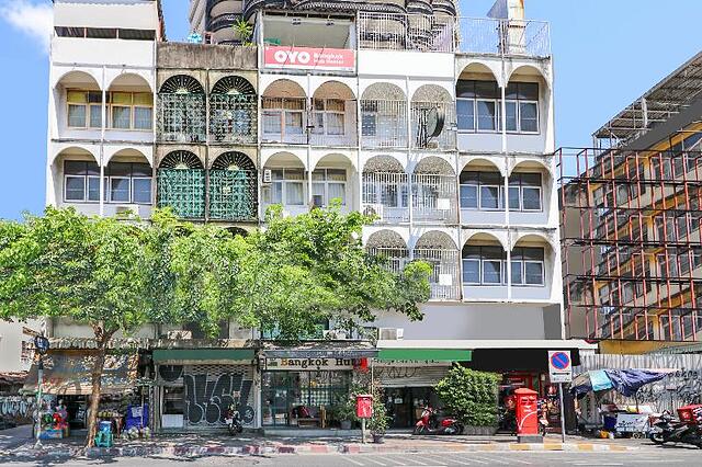 او وای او 688 بانکوک هاب هاستل
