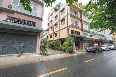 او وای او 935 د پالم آپارتمان