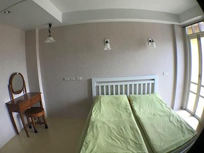 روف ویوو پلیس