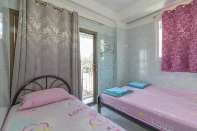 نیو سنترال گست هاوس