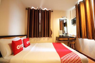 او وای او 482 پنی لاج کائوسان