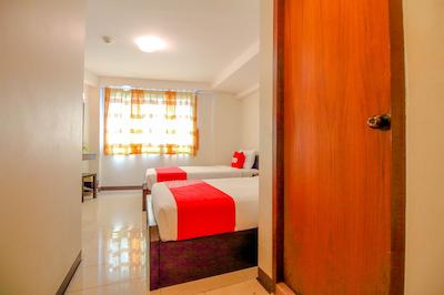 او وای او 484 پنی رزیدنس کائوسان