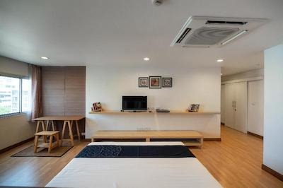 او وای او 737 بیاند سوییت راما 8