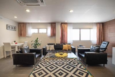 او وای او 737 بیاند سوییت راما 8