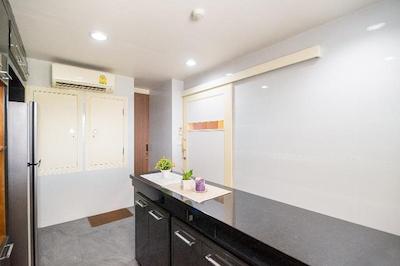 او وای او 737 بیاند سوییت راما 8