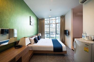 او وای او 737 بیاند سوییت راما 8