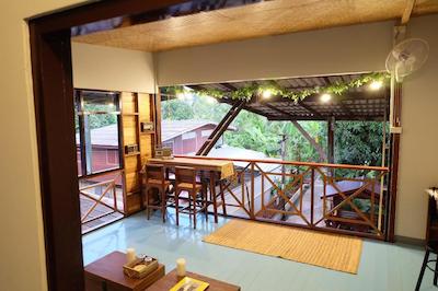 سور ووراپین تای هوم