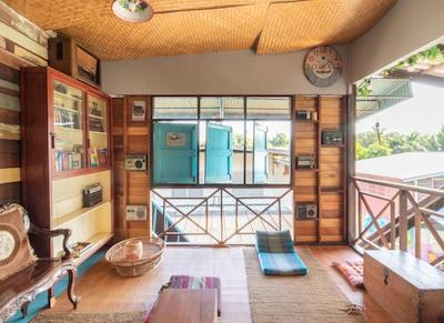 سور ووراپین تای هوم