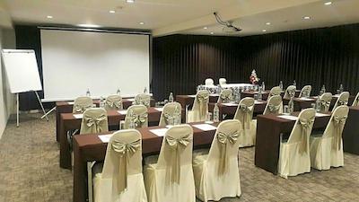 سامر تری هتل