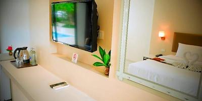 سامر تری هتل