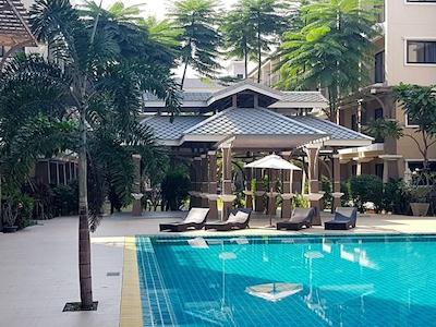 سامر تری هتل