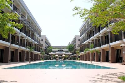 سامر تری هتل