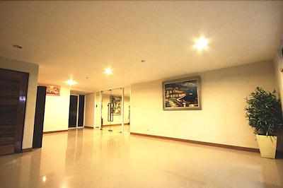 د چاتو لاکچری سرویسد آپارتمان