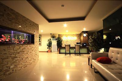 د چاتو لاکچری سرویسد آپارتمان