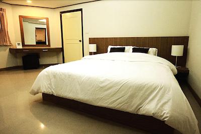 د چاتو لاکچری سرویسد آپارتمان